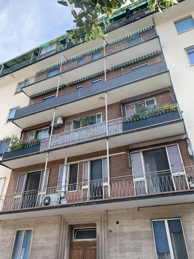 Apartamento Indipendent Blue Ferrara Exterior foto